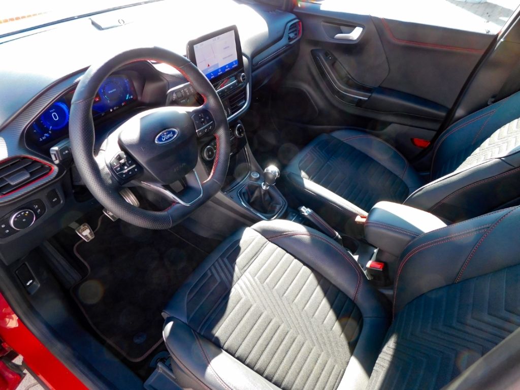 Fahrzeugabbildung Ford Puma ST-Line X 1.0 Mild Hybrid Navi,Sitzhzg Pano