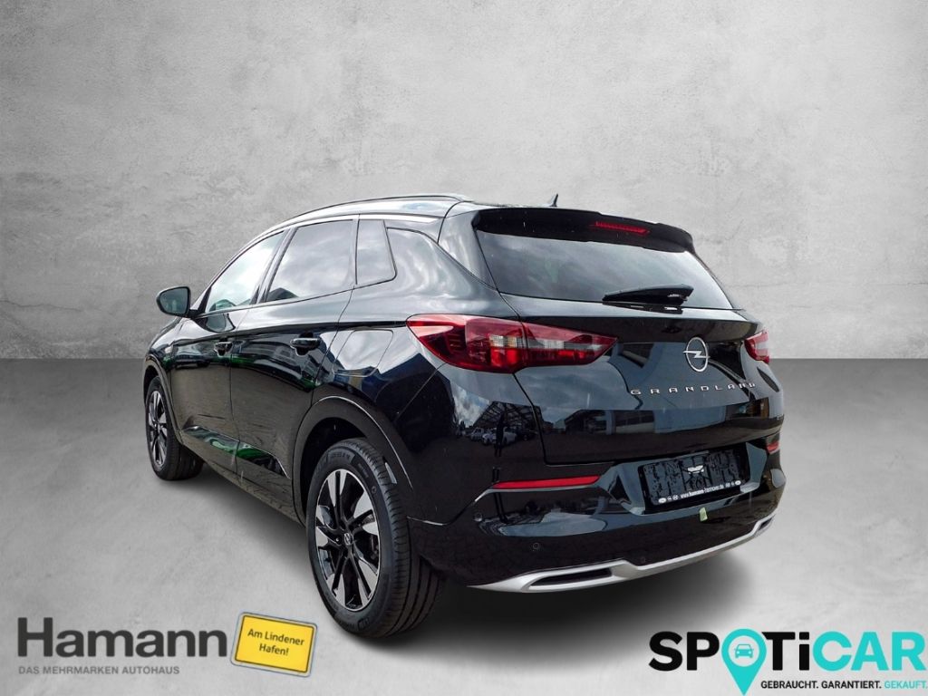 Fahrzeugabbildung Opel Grandland Ultimate Plug-in-Hybrid Ganzjahresreif