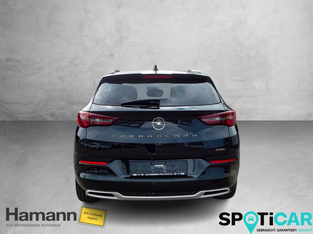Fahrzeugabbildung Opel Grandland Ultimate Plug-in-Hybrid Ganzjahresreif