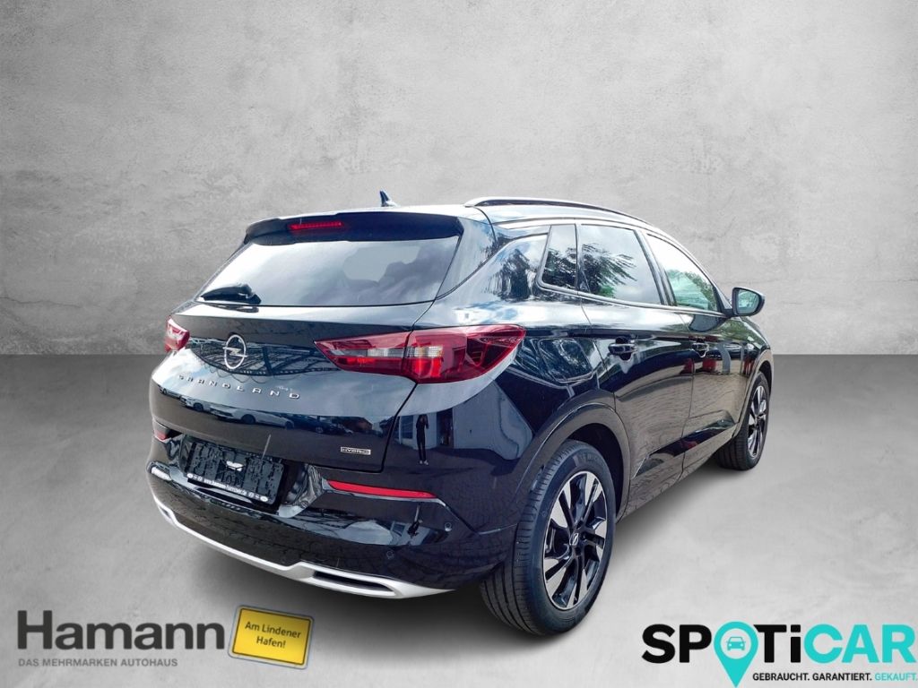 Fahrzeugabbildung Opel Grandland Ultimate Plug-in-Hybrid Ganzjahresreif