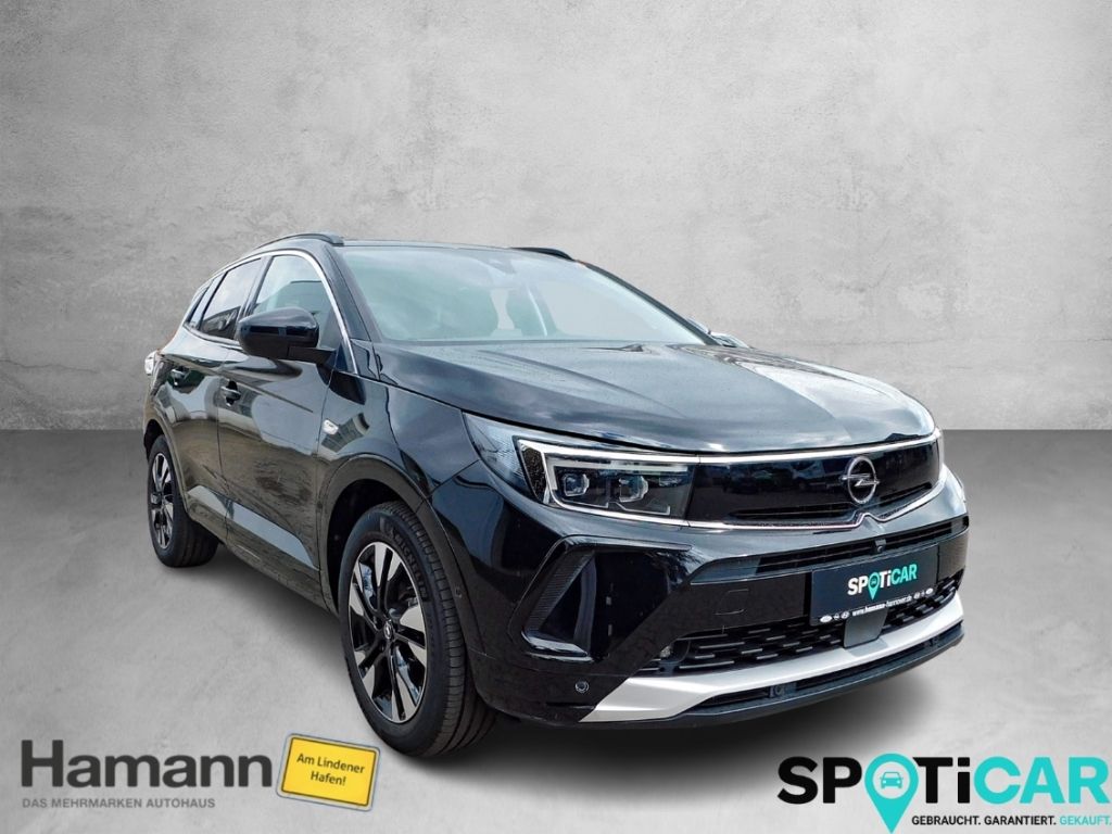 Fahrzeugabbildung Opel Grandland Ultimate Plug-in-Hybrid Ganzjahresreif