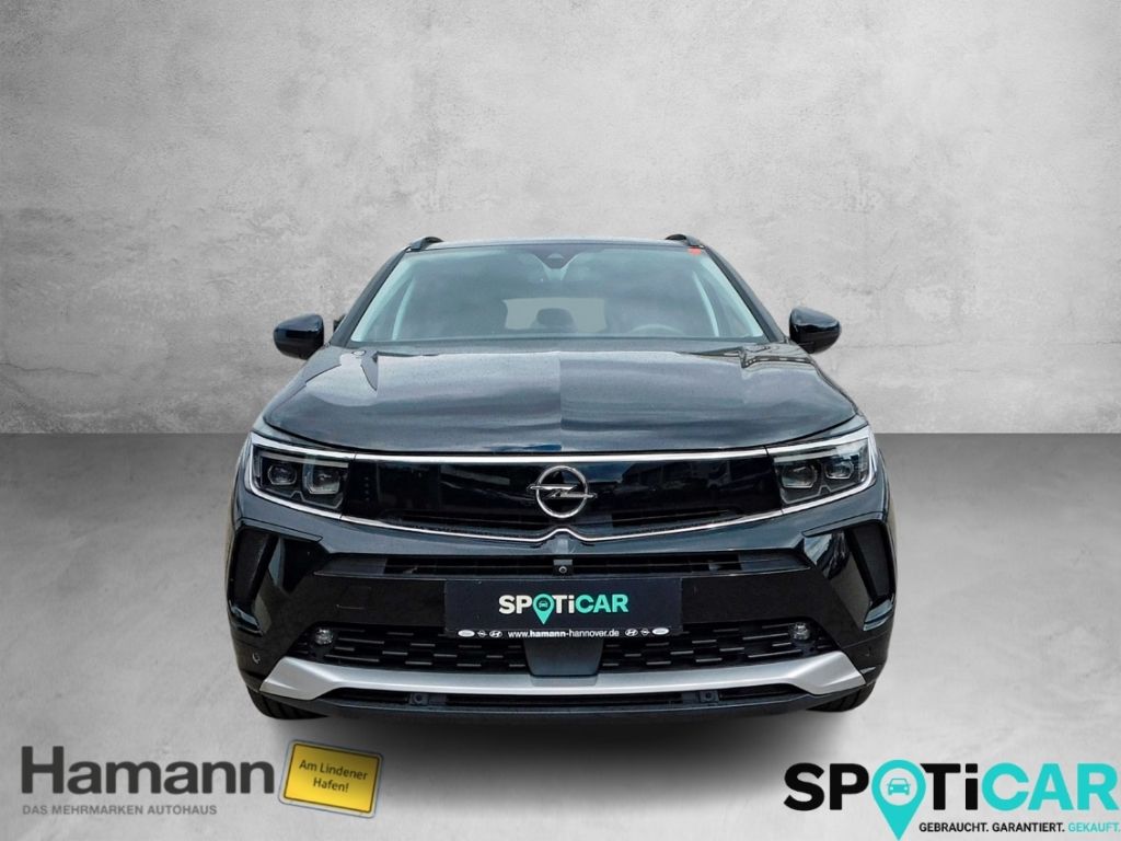 Fahrzeugabbildung Opel Grandland Ultimate Plug-in-Hybrid Ganzjahresreif