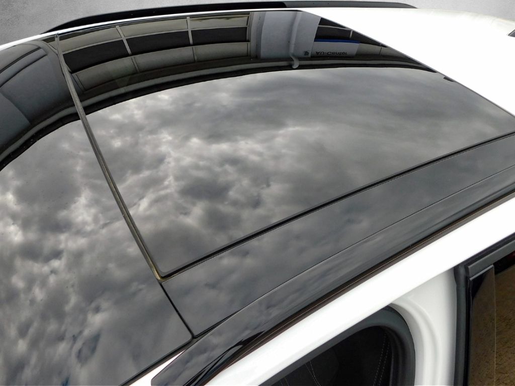 Fahrzeugabbildung Opel Astra L Sports Tourer Electric GS Pixel-LED Sitz