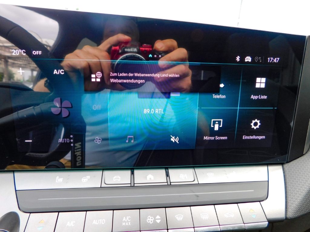 Fahrzeugabbildung Opel Astra L Sports Tourer Electric GS Pixel-LED Sitz