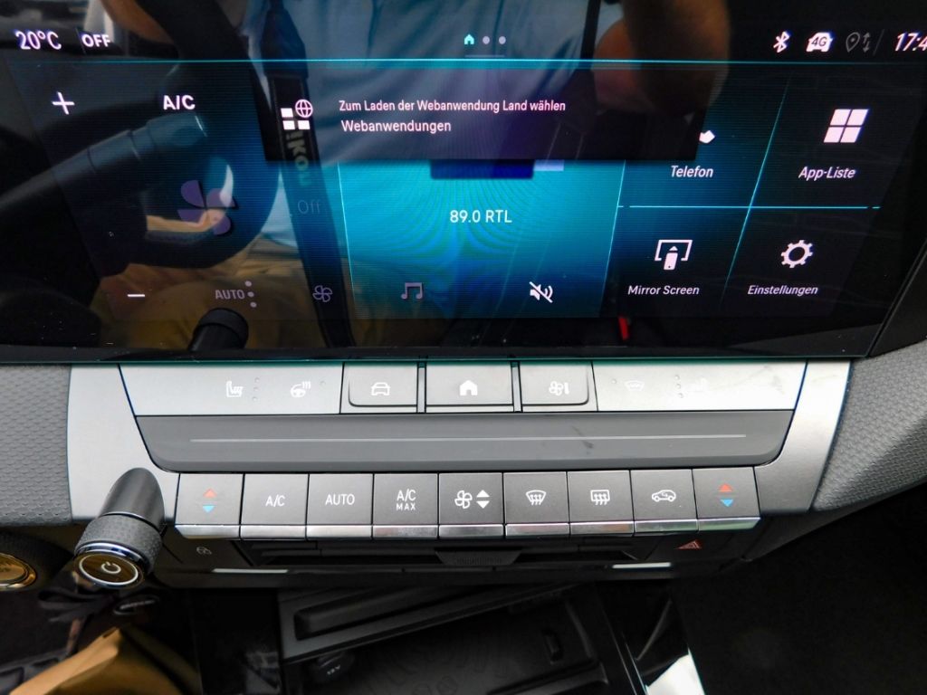 Fahrzeugabbildung Opel Astra L Sports Tourer Electric GS Pixel-LED Sitz
