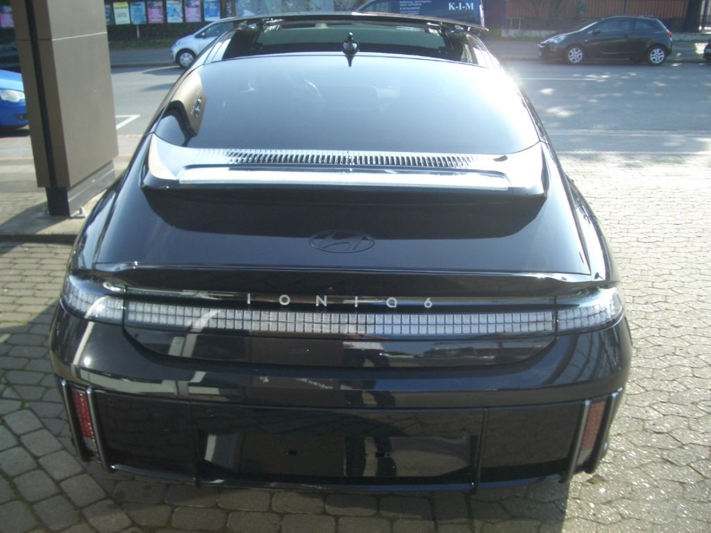 Fahrzeugabbildung Hyundai IONIQ 6 77,4 kWh 4WD First Edition - AKTION!!!