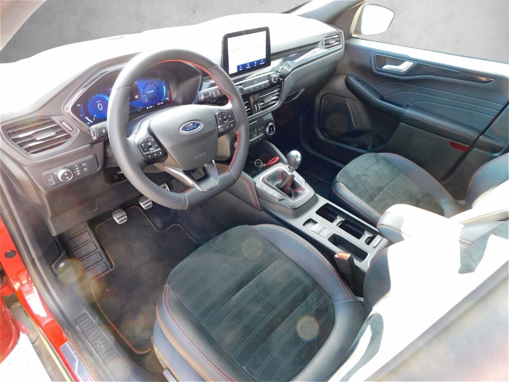 Fahrzeugabbildung Ford Kuga ST-Line X 1.5 EcoBoost EU6d Stylingpaket Te