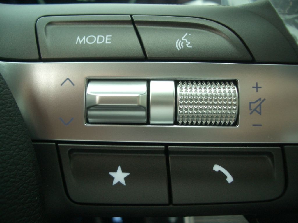 Fahrzeugabbildung Hyundai KONA SX2 1.0 DCT Trend, Navi, el. Heckklappe mit