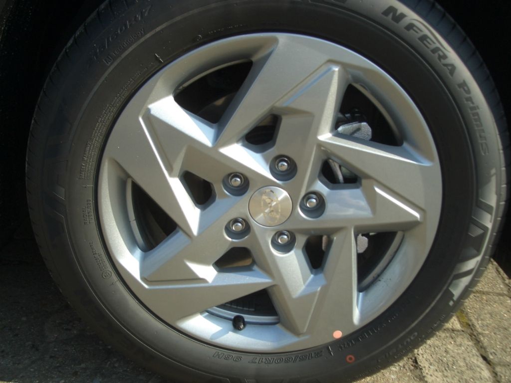 Fahrzeugabbildung Hyundai KONA SX2 1.0 DCT Trend, Navi, el. Heckklappe mit