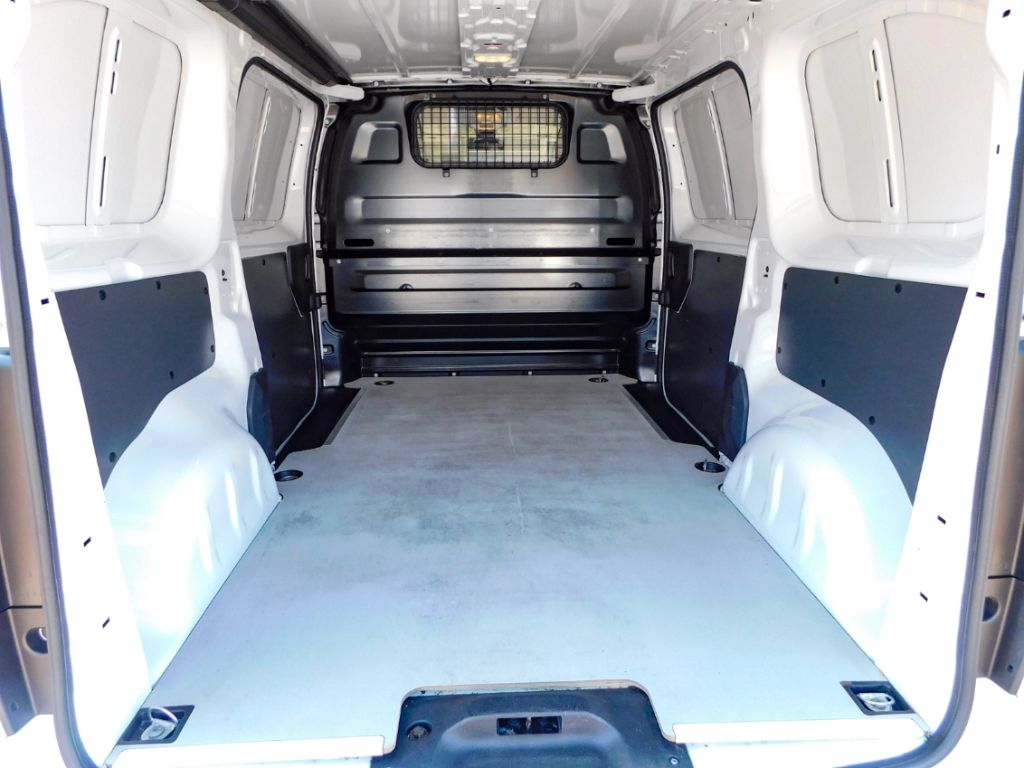 Fahrzeugabbildung Opel Vivaro Kasten -e Edition M AHK Klimaanlage