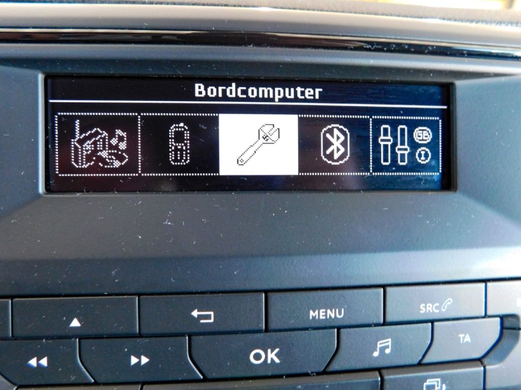 Fahrzeugabbildung Opel Vivaro Kasten -e Edition M AHK Klimaanlage