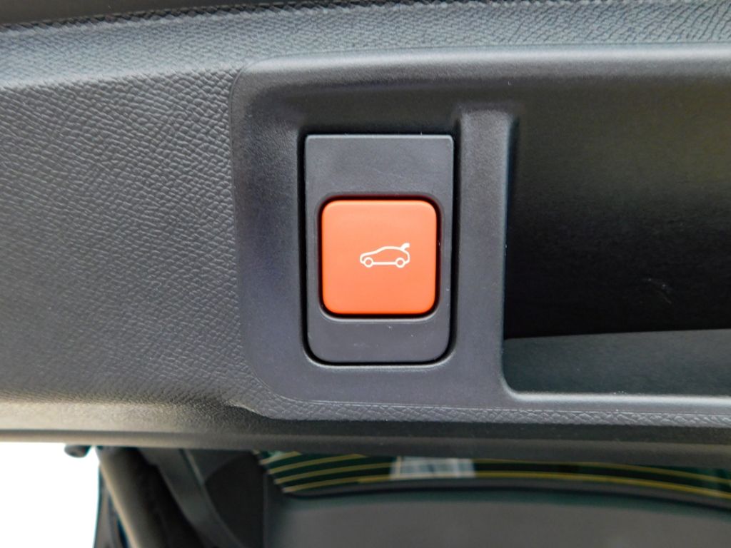 Fahrzeugabbildung Opel Astra L ST Ultimate Automatik Panoramadach