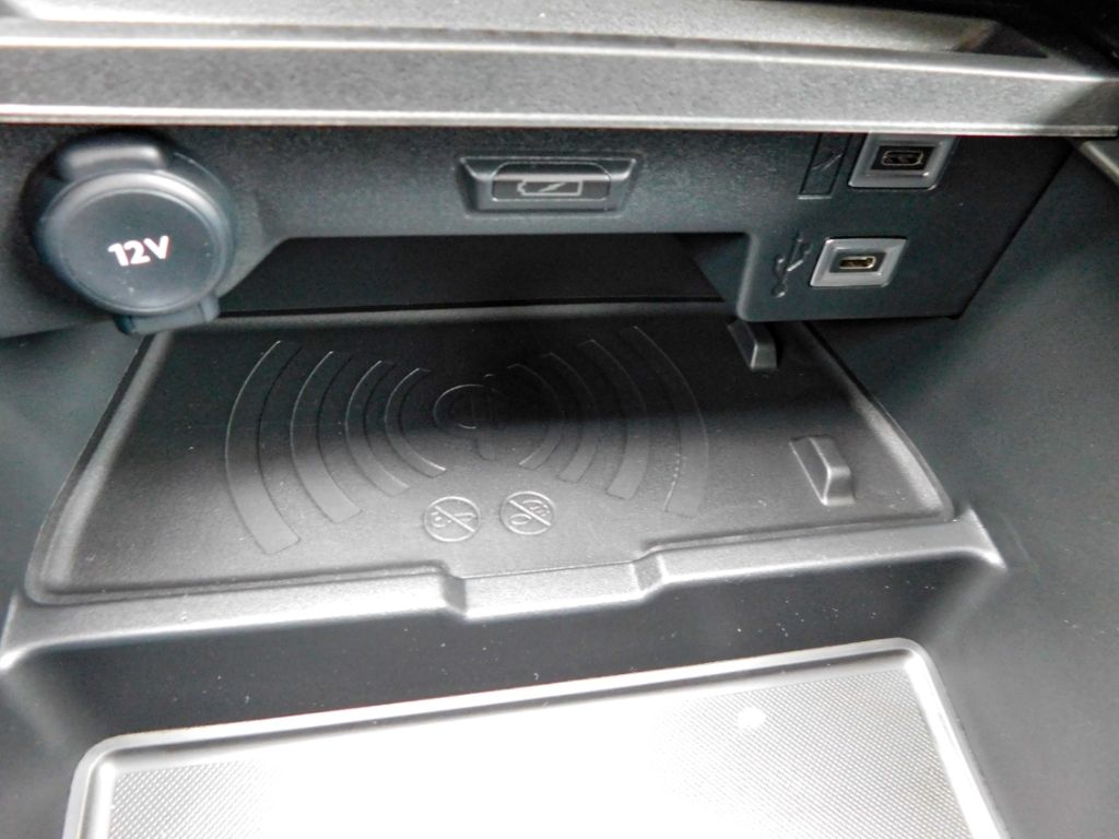 Fahrzeugabbildung Opel Astra L ST Ultimate Automatik Panoramadach