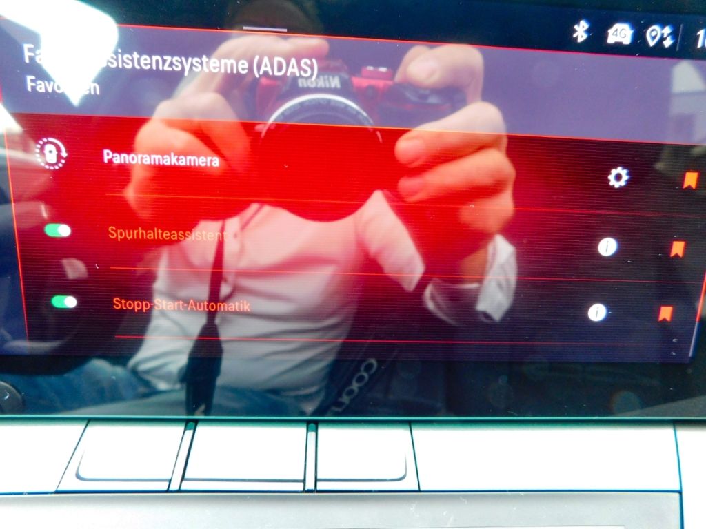 Fahrzeugabbildung Opel Astra L ST Ultimate Automatik Panoramadach