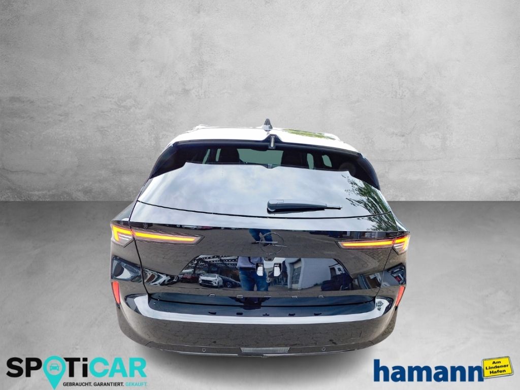 Fahrzeugabbildung Opel Astra L ST Ultimate Automatik Panoramadach