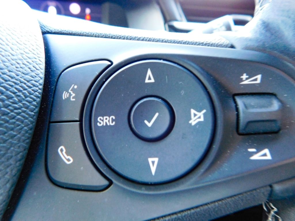 Fahrzeugabbildung Opel Corsa F GS Line 1.2 Turbo S/S Lenkrad-HZG Rückfa
