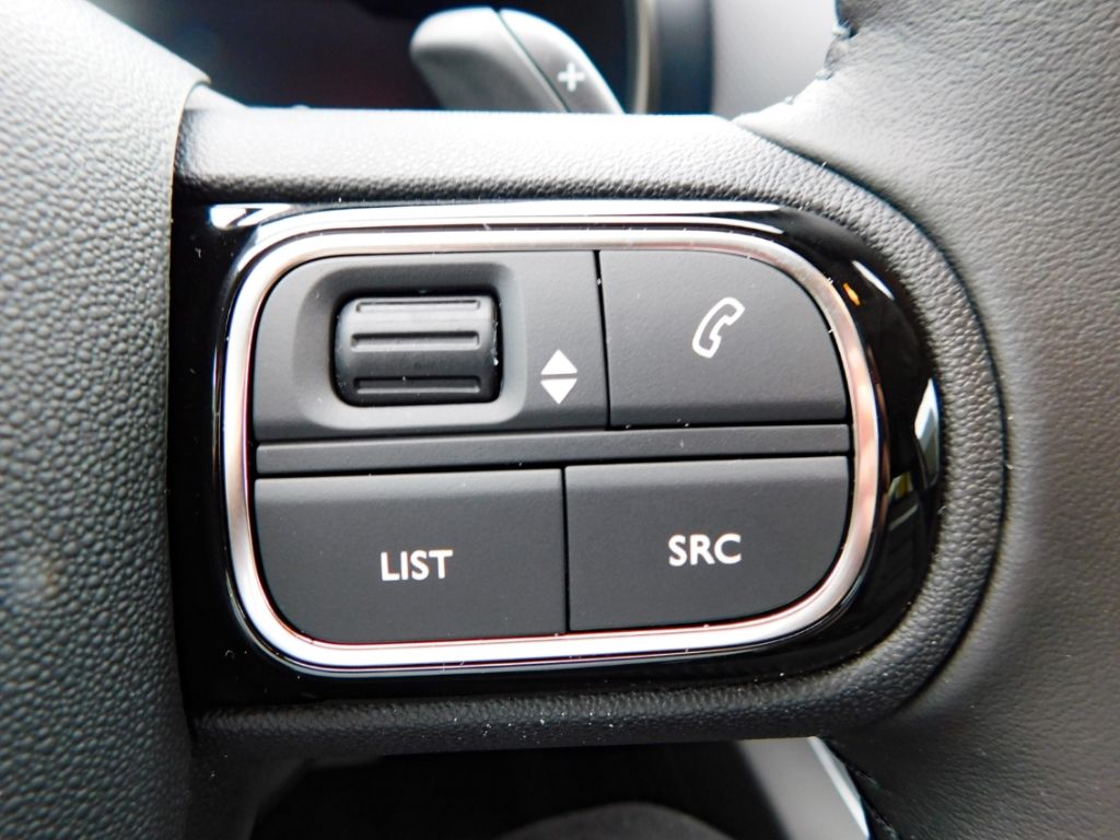 Fahrzeugabbildung Citroën C5 Aircross Plus Hybrid Sitz-Hzg 2x Kamera Ganzj