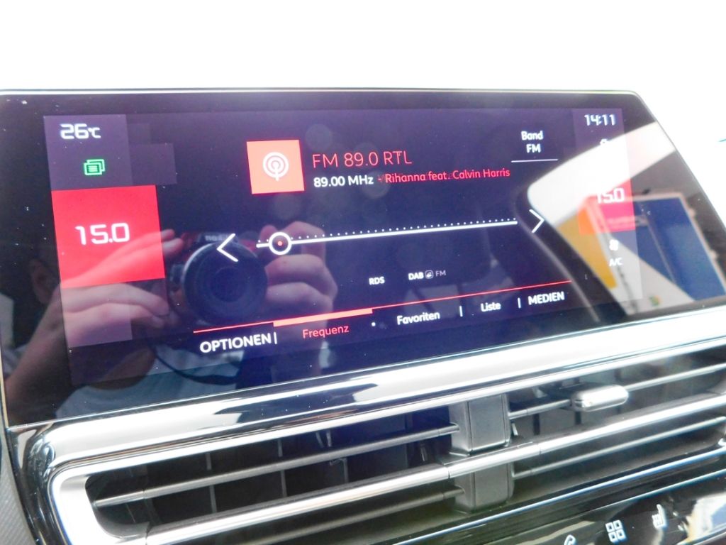 Fahrzeugabbildung Citroën C5 Aircross Plus Hybrid Sitz-Hzg 2x Kamera Ganzj