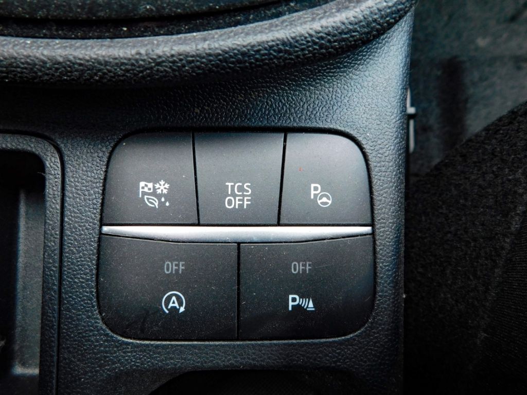 Fahrzeugabbildung Ford Fiesta ST-Line 1.0 EcoBoost M-Hybrid EU6d Automa