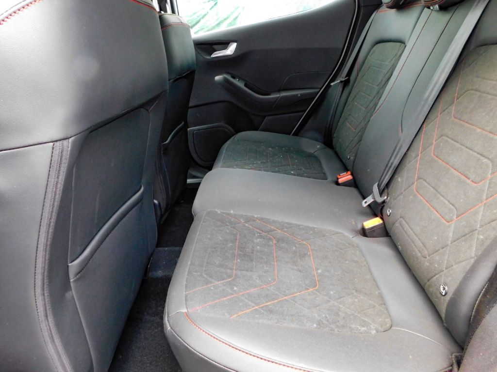 Fahrzeugabbildung Ford Fiesta ST-Line X 1.0 EcoBoost M-Hybrid EU6d Wint