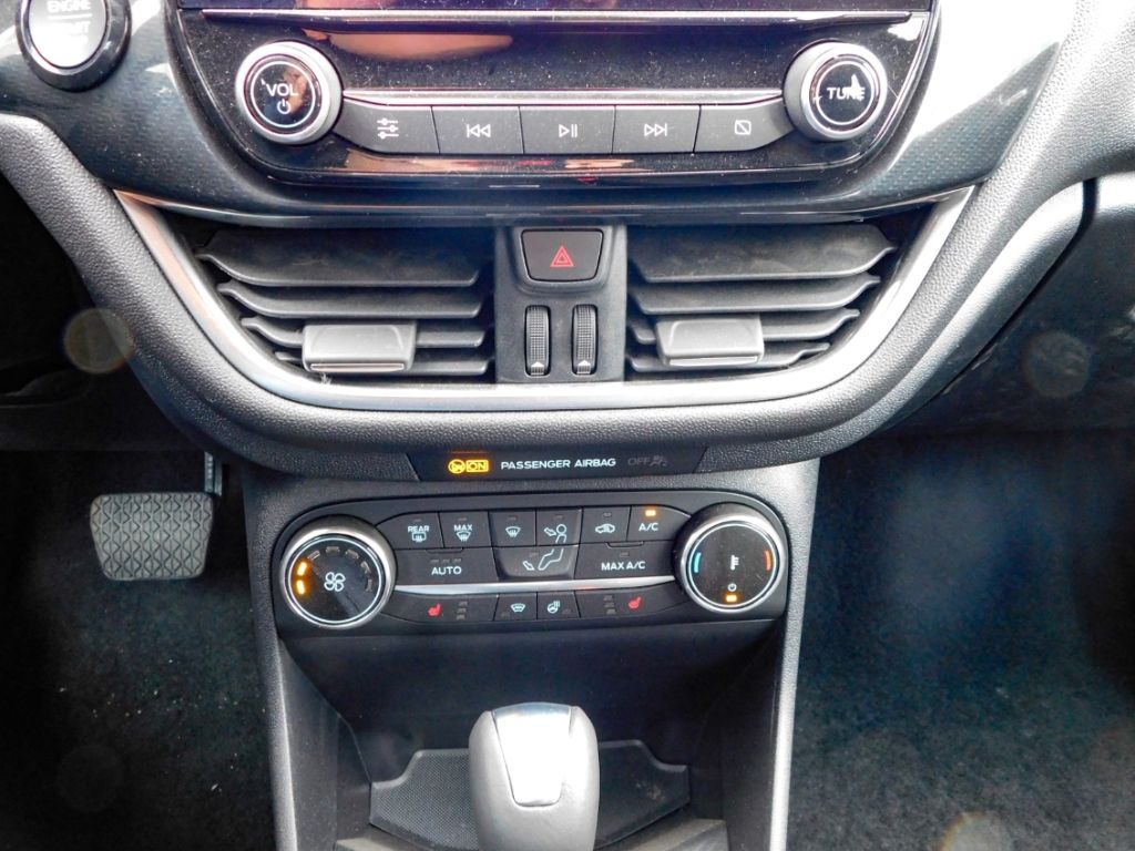 Fahrzeugabbildung Ford Fiesta ST-Line X 1.0 EcoBoost M-Hybrid EU6d Wint