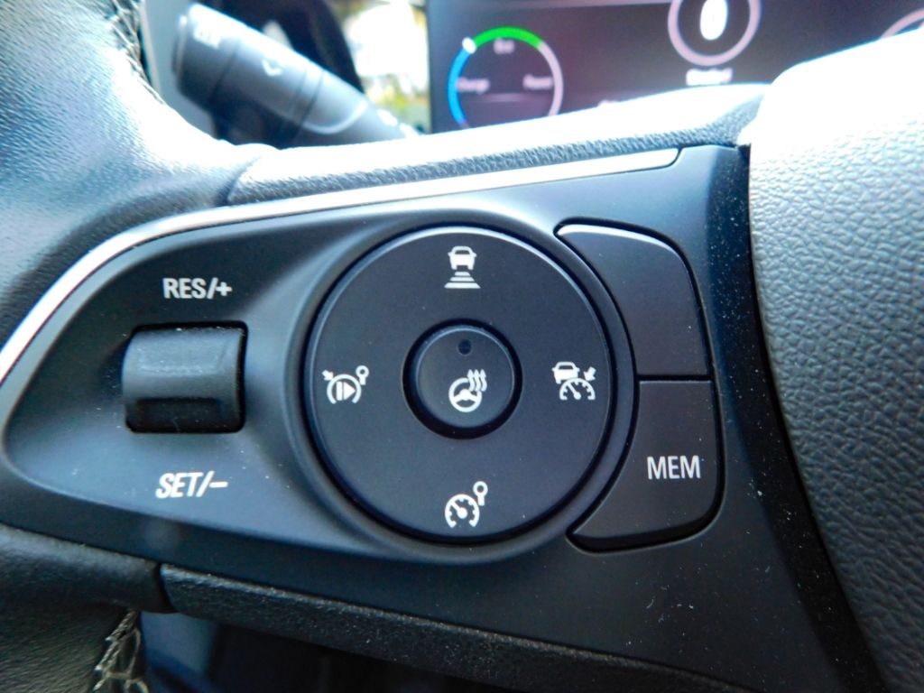 Fahrzeugabbildung Opel Mokka e Ultimate Matrix LED ACC Sitz-Hzg Keyless