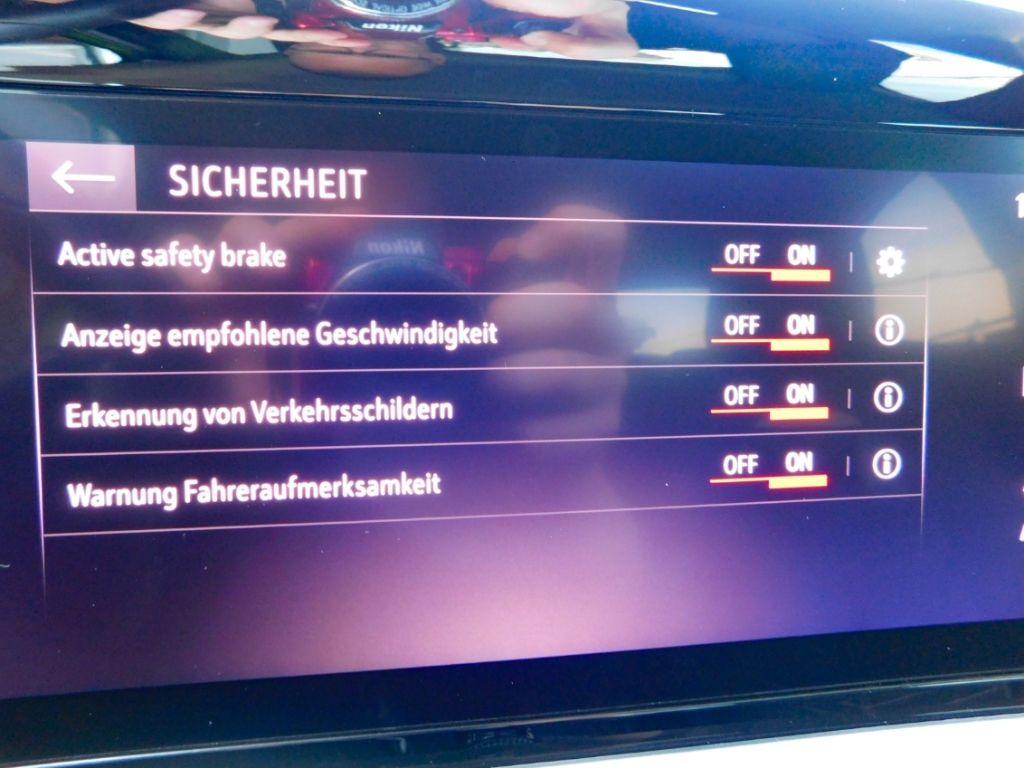 Fahrzeugabbildung Opel Mokka e Ultimate Matrix LED ACC Sitz-Hzg Keyless