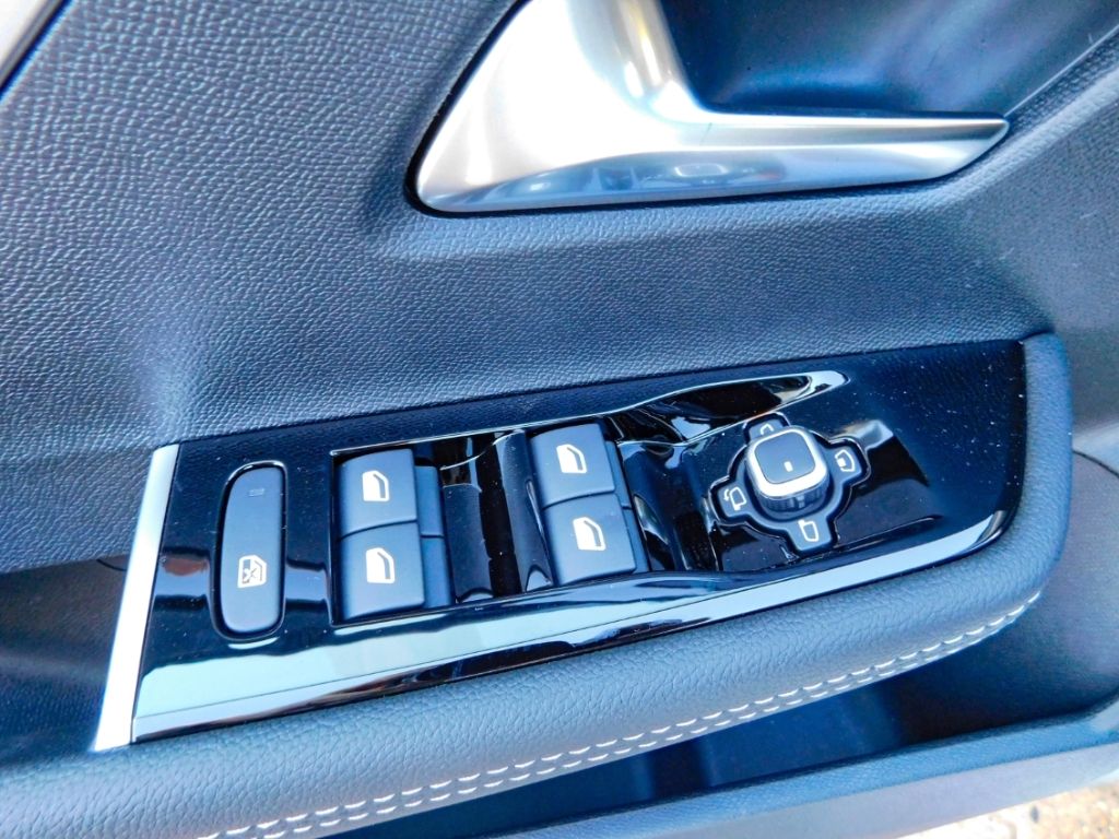 Fahrzeugabbildung Opel Astra L Sports Tourer GS Line 1.2 Turbo Tech&Kom