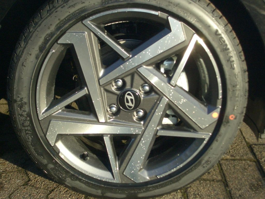 Fahrzeugabbildung Hyundai i20 Facelift MJ25 1.0 DCT Prime