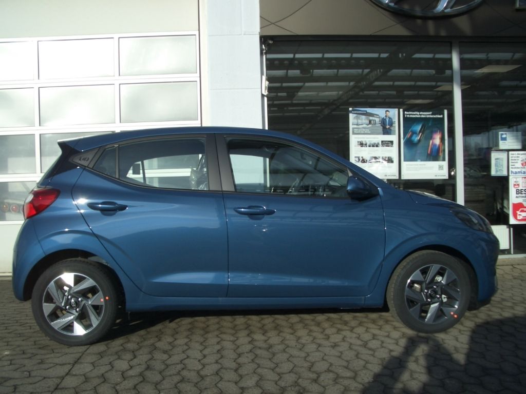Fahrzeugabbildung Hyundai i10 Facelift MJ25 1.0 Trend Navi, Komfort-Paket