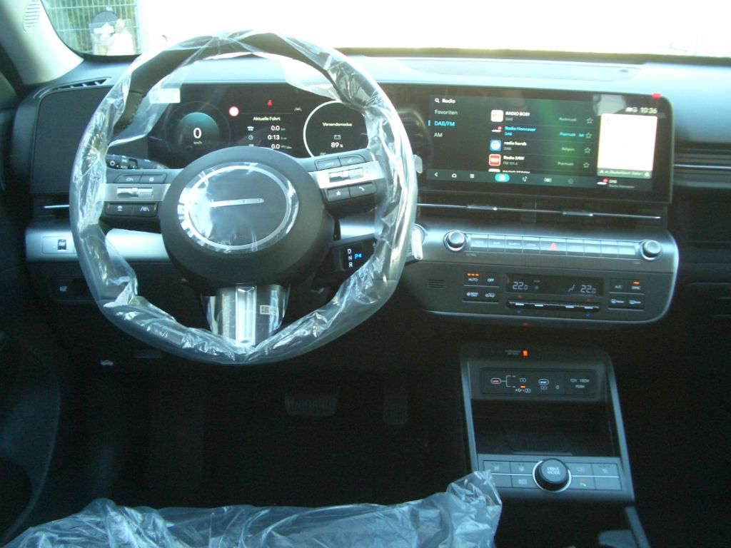 Fahrzeugabbildung Hyundai KONA ELEKTRO SX2 MJ25 48,4 kWh Trend, Sitz, Heck