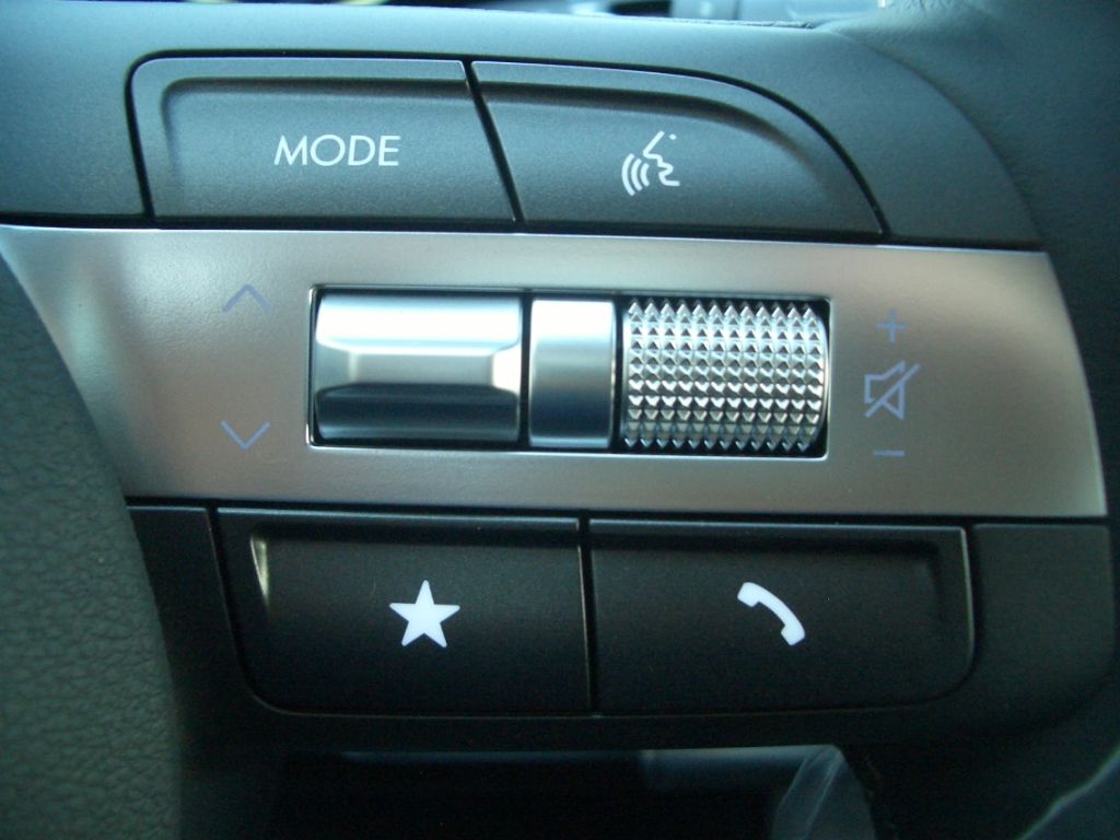 Fahrzeugabbildung Hyundai KONA ELEKTRO SX2 MJ25 48,4 kWh Trend, Sitz, Heck