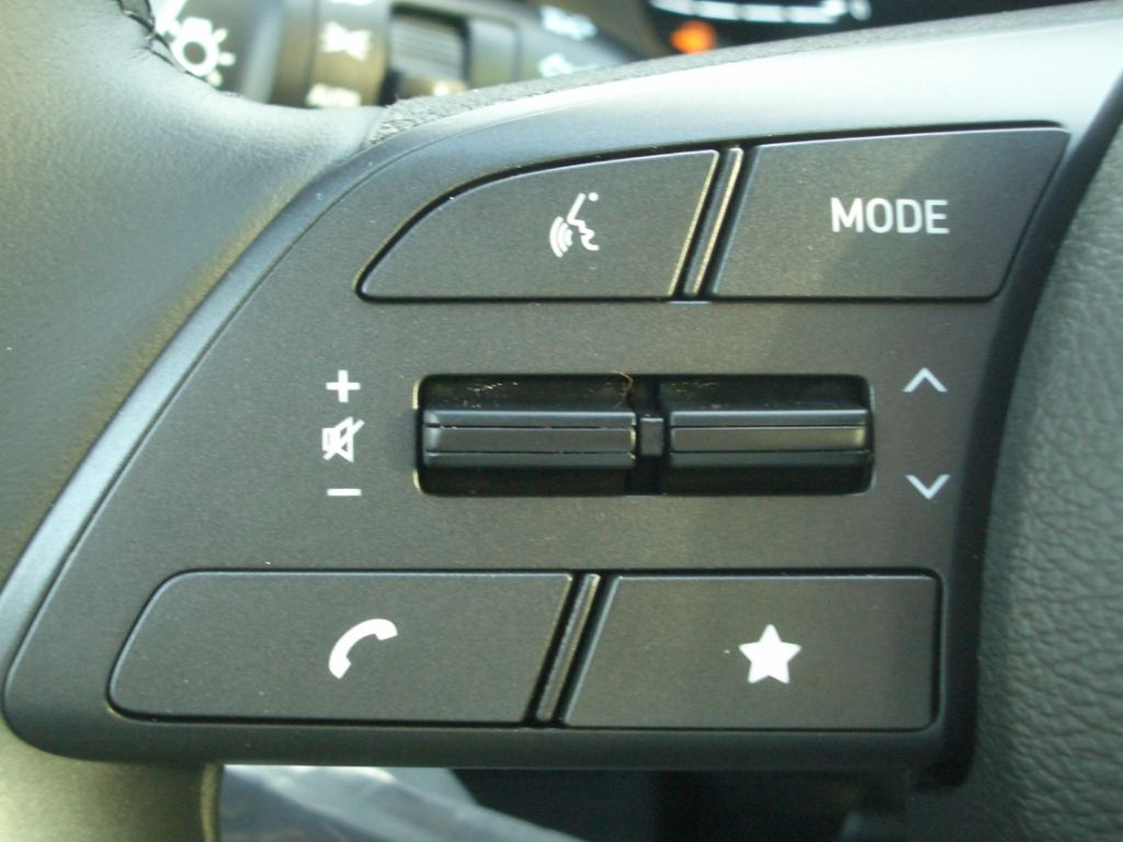 Fahrzeugabbildung Hyundai BAYON Facelift MJ25 1.0 Select, Navigation - Akt