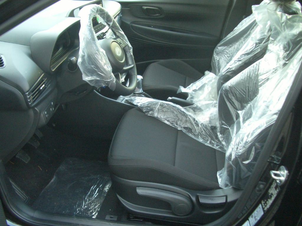 Fahrzeugabbildung Hyundai BAYON Facelift MJ25 1.0 Select, Navigation - Akt