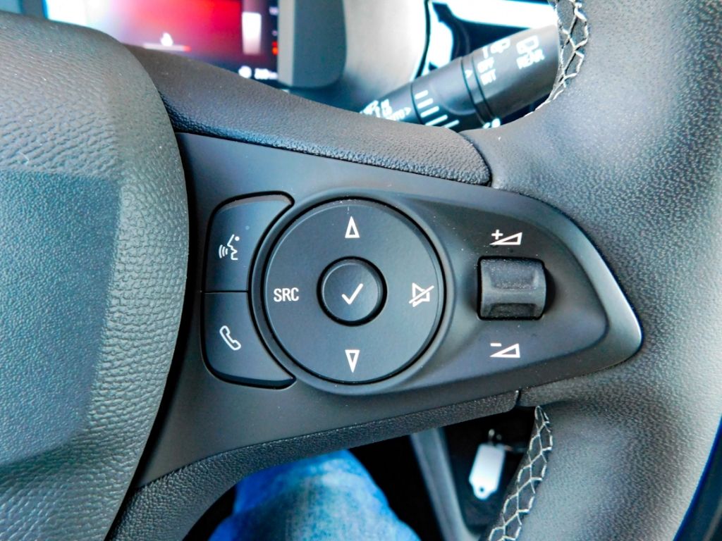 Fahrzeugabbildung Opel Corsa F GS 1.2 Turbo Matrix-LED 2x Kamera Sitz-H