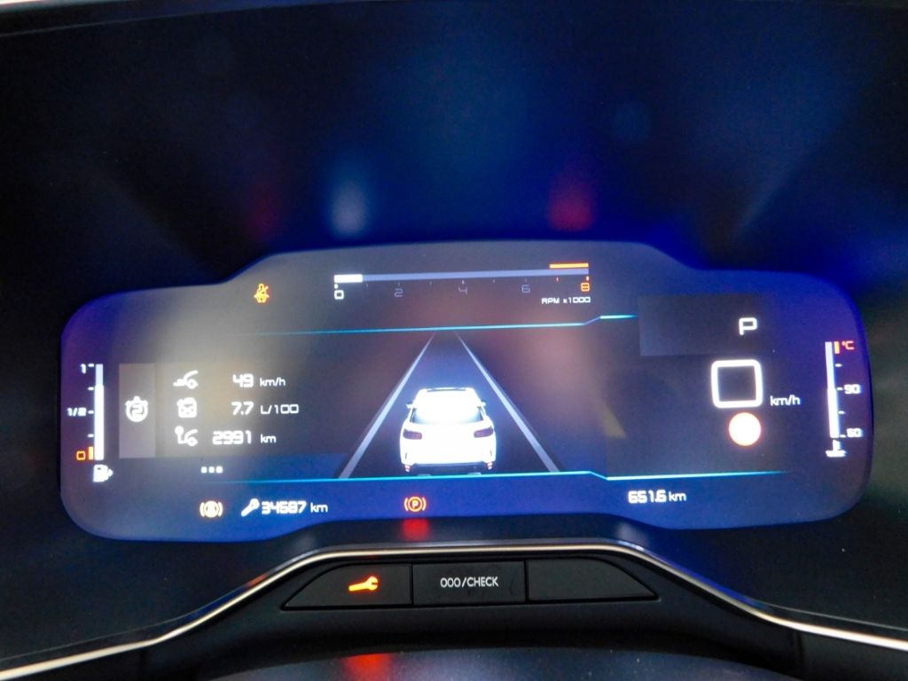 Fahrzeugabbildung Citroën C5 Aircross Max Puretech Ganzjahresreifen Rückfa