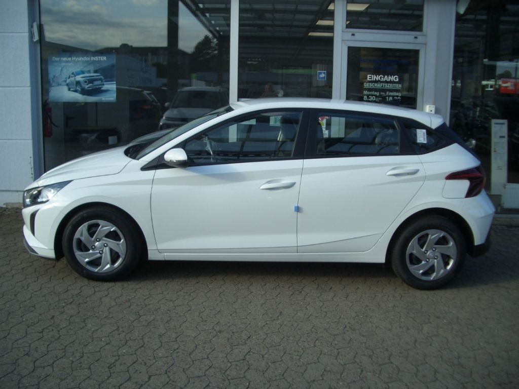 Fahrzeugabbildung Hyundai i20 Facelift MJ25 1.2 Select, Funktions-Paket, N