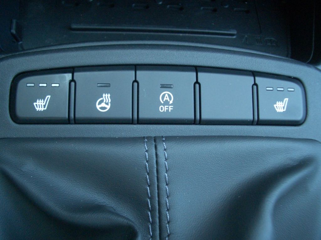 Fahrzeugabbildung Hyundai i10 Facelift MJ25 1.0 Trend Navi, Komfort-Paket