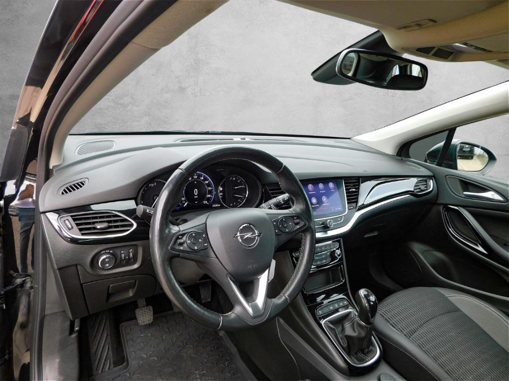 Fahrzeugabbildung Opel Astra K ST Elegance 1.2 Turbo Navi 2x Kamera