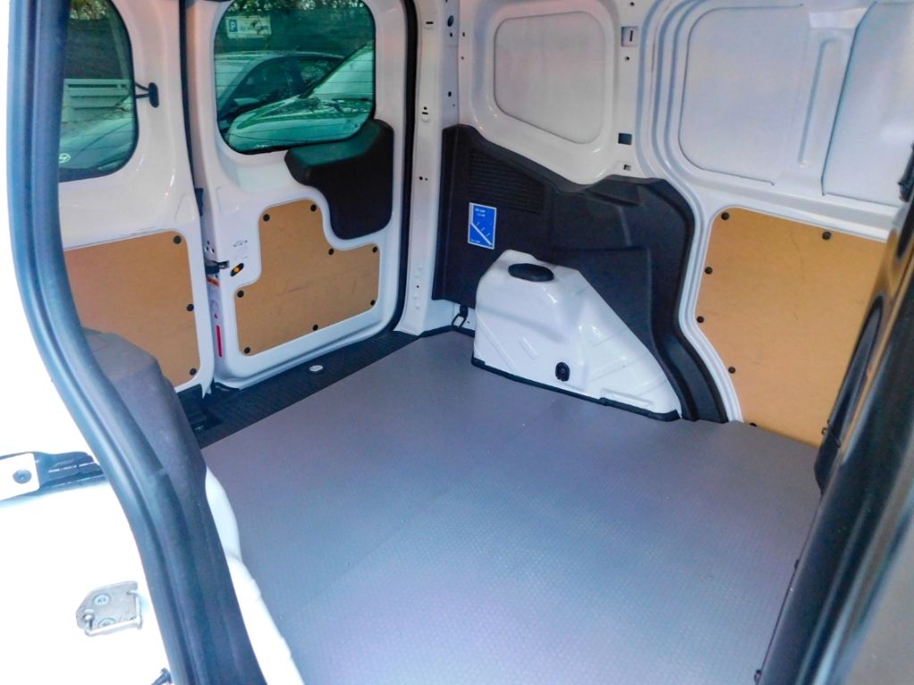 Fahrzeugabbildung Ford Transit Courier Sport 1.5 TDCi EU6d Klimaanlage