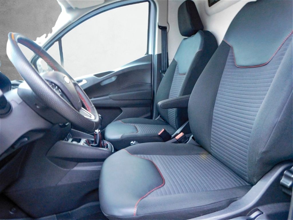 Fahrzeugabbildung Ford Transit Courier Sport 1.5 TDCi EU6d Klimaanlage