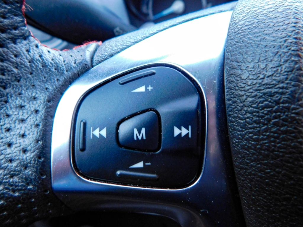 Fahrzeugabbildung Ford Transit Courier Sport 1.5 TDCi EU6d Klimaanlage