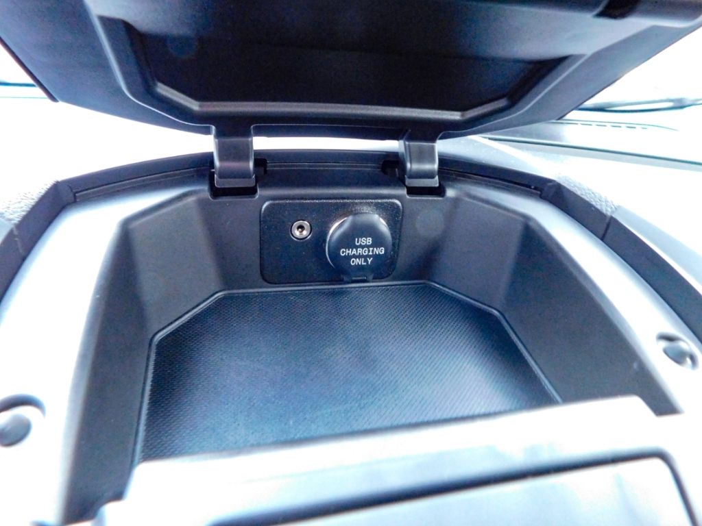 Fahrzeugabbildung Ford Transit Courier Sport 1.5 TDCi EU6d Klimaanlage