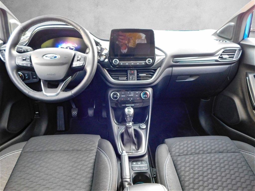 Fahrzeugabbildung Ford Puma Titanium 1.0 EcoBoost Mild Hybrid EU6d LED