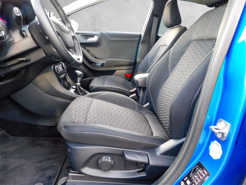 Fahrzeugabbildung Ford Puma Titanium 1.0 EcoBoost Mild Hybrid EU6d LED