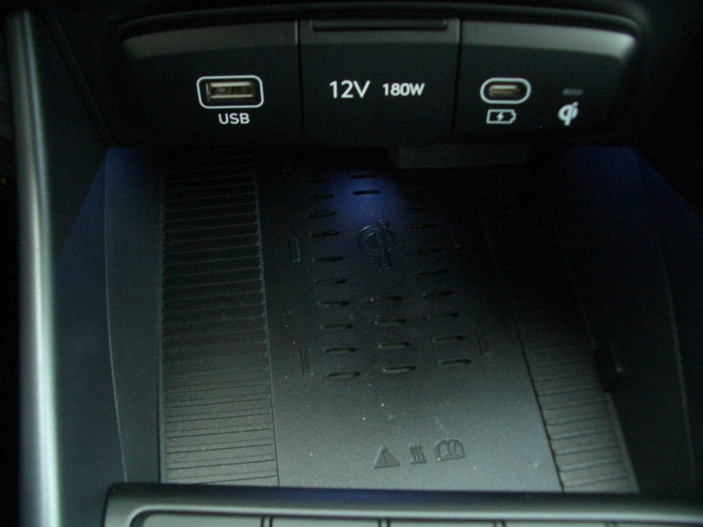 Fahrzeugabbildung Hyundai i20 Facelift MJ25 1.0 Trend, Navigation, PDC, Ka