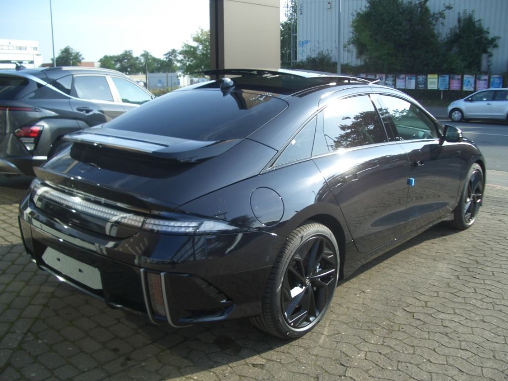 Fahrzeugabbildung Hyundai IONIQ 6 77,4 kWh 4WD First Edition, Schiebedach