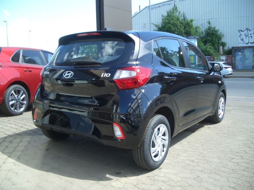 Fahrzeugabbildung Hyundai i10 Facelift MJ25 1.0 Select Navigationssystem,