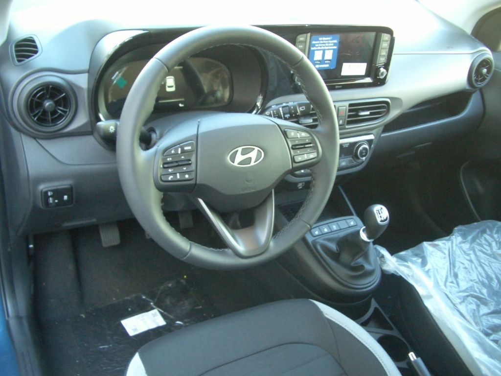 Fahrzeugabbildung Hyundai i10 Facelift MJ25 1.2 Trend Navi, Komfort-Paket