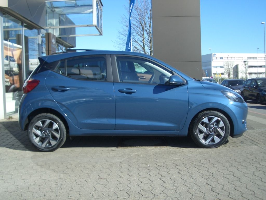 Fahrzeugabbildung Hyundai i10 Facelift MJ25 1.2 Trend Navi, Komfort-Paket